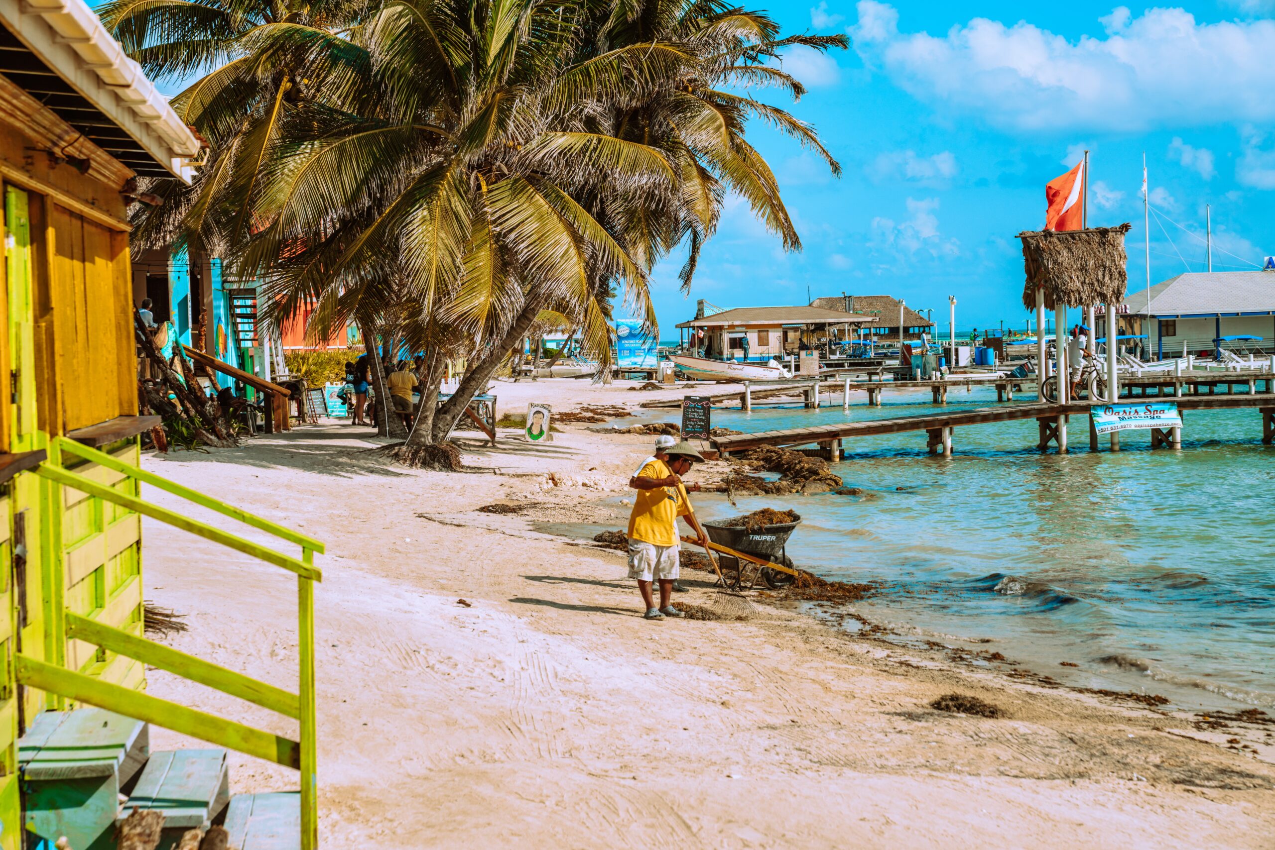 Discover Ambergris Caye: Belize Bliss and Wonder