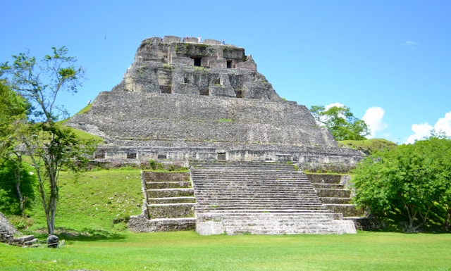 You are currently viewing Exploring Xunantunich: Unveiling Belize’s Magnificent Maya Ruins